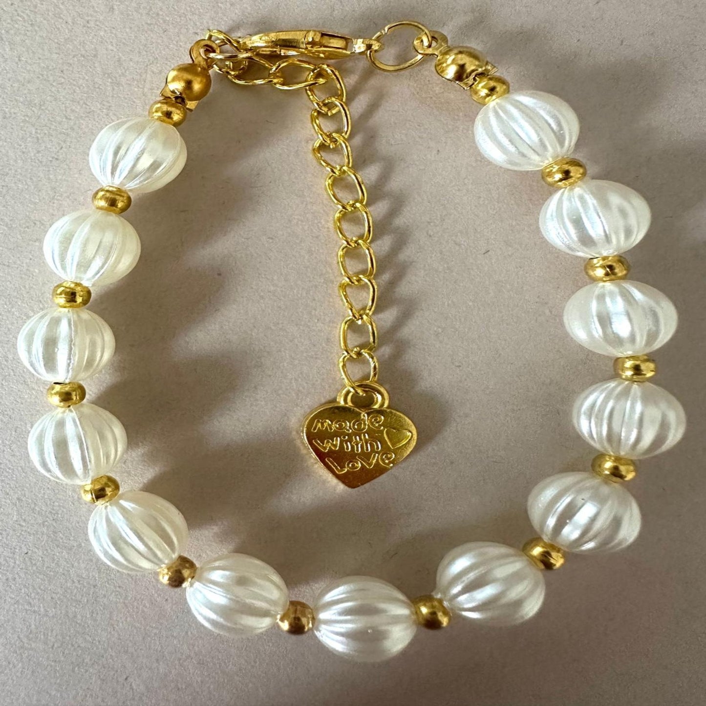 PEARLY ESSENCE Handmade Bracelet