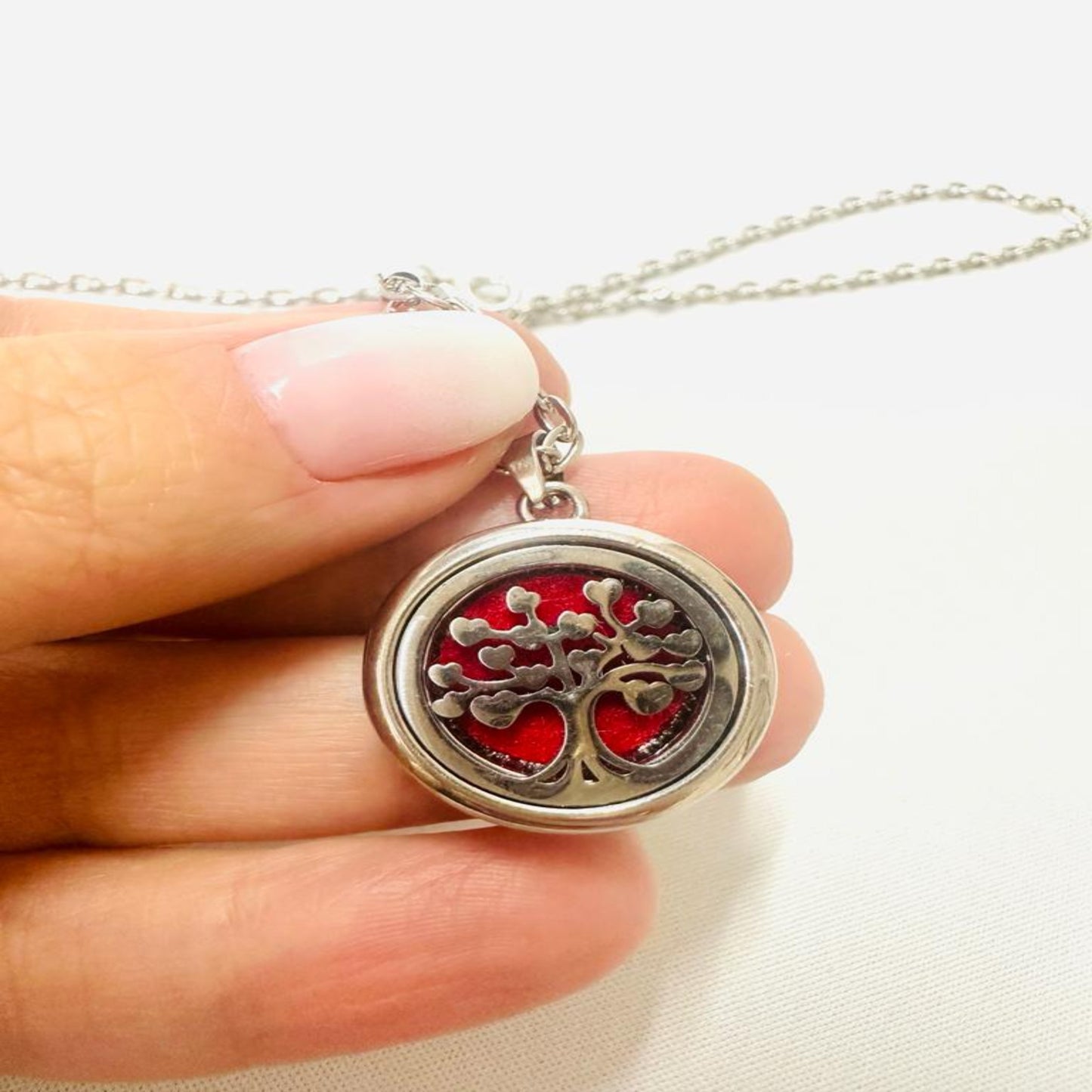 UNISEX AROMATHERAPY necklace