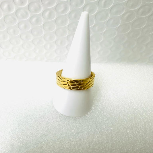 STELLA Adjustable Golden Ring