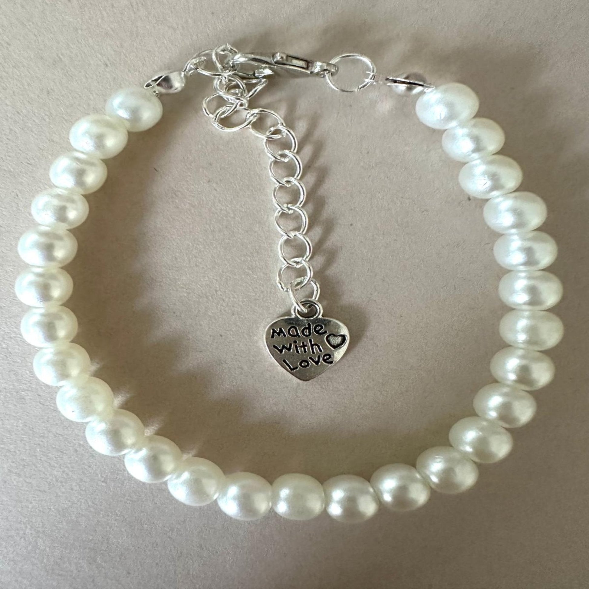 TIMELESS PEARL ELEGANCE Handmade Bracelet