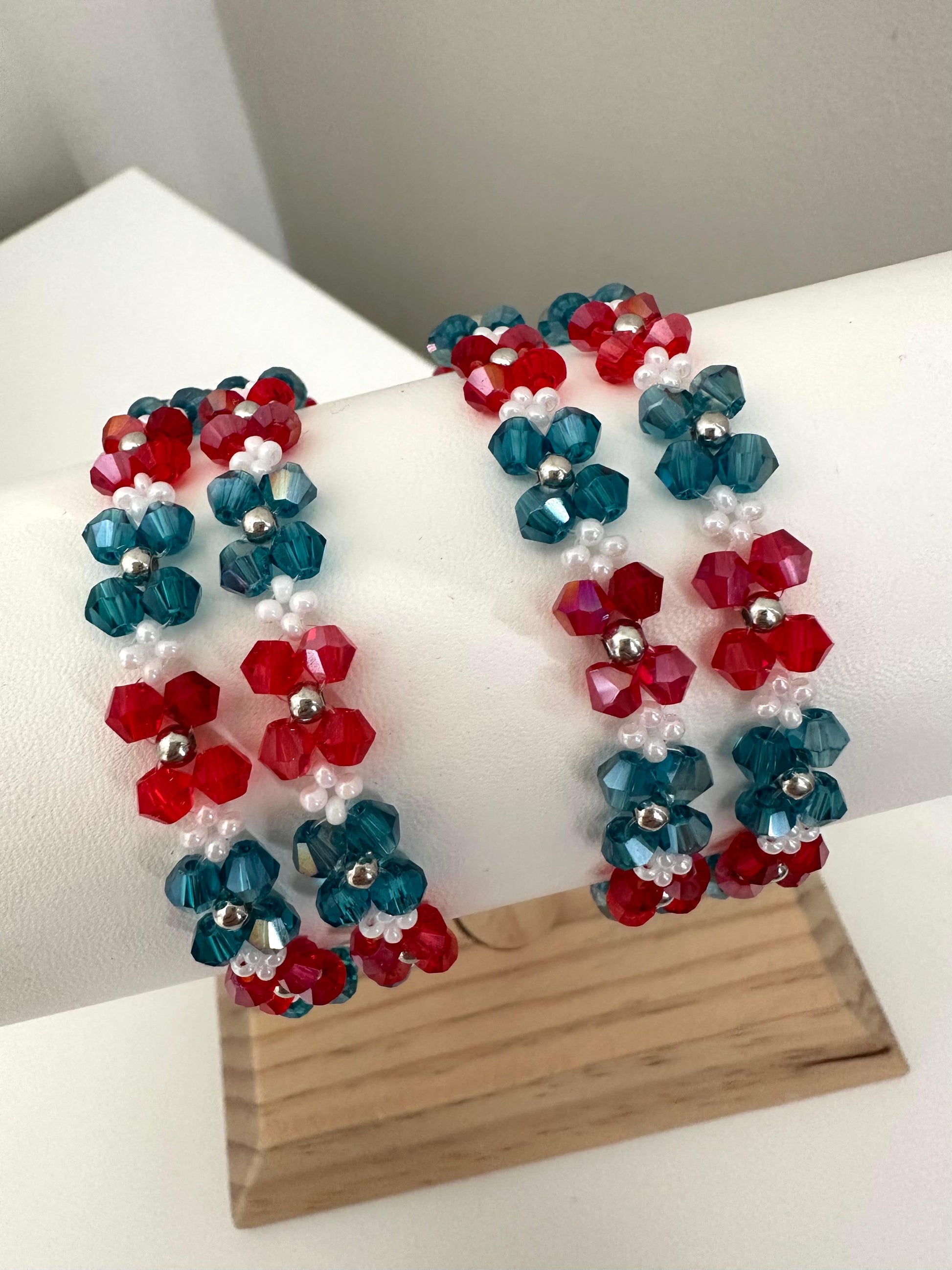 Bracelet - ALPINE CORAL Jewelry For Elegance / Handmade With Love