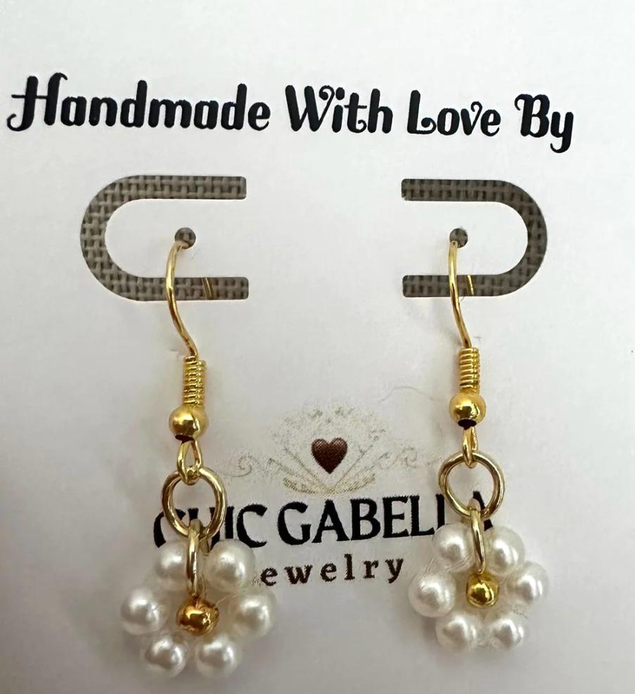 WHITE PEARL PETAL Golden Earrings