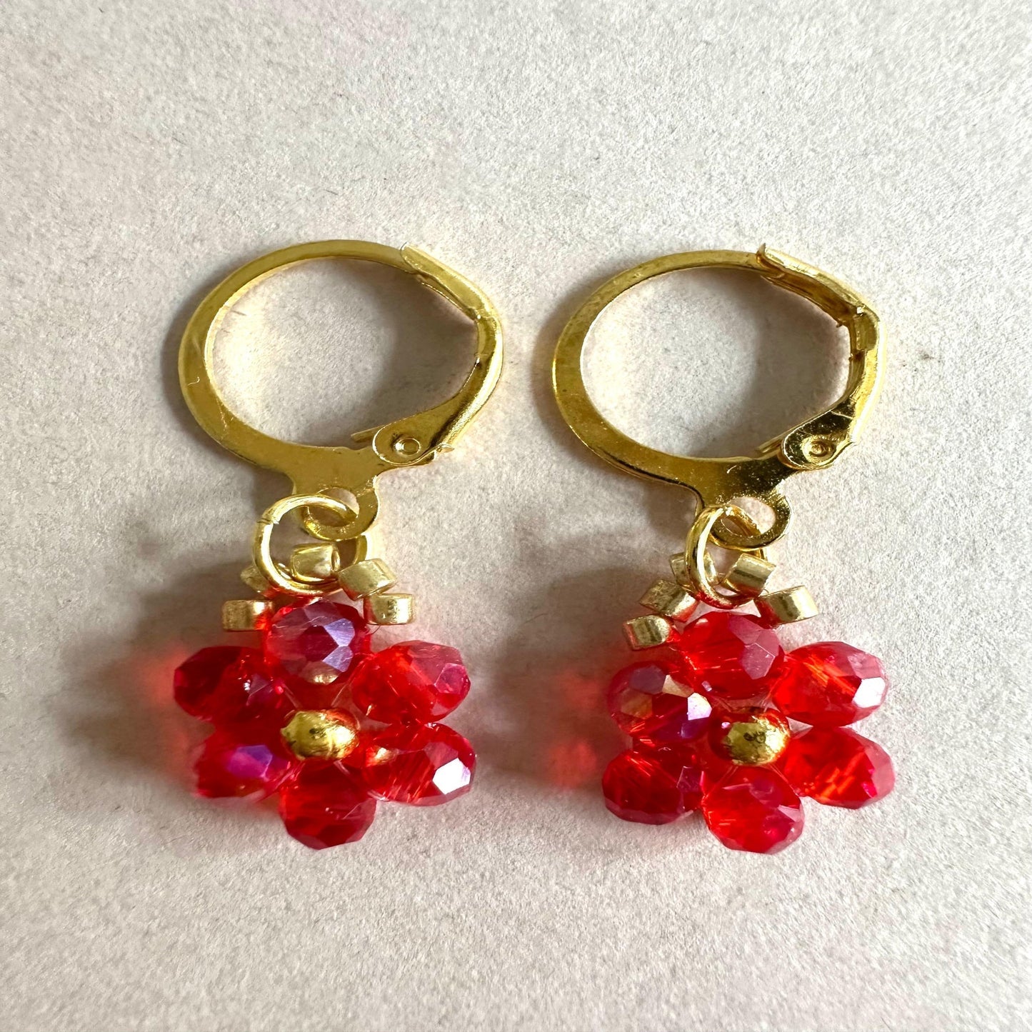Red Glow golden earrings with red crystal and Miyuki beads on gold-plated hooks