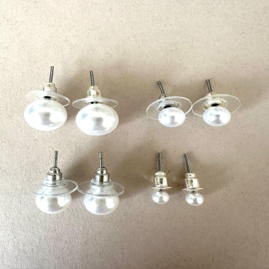 PEARL STUD Earrings