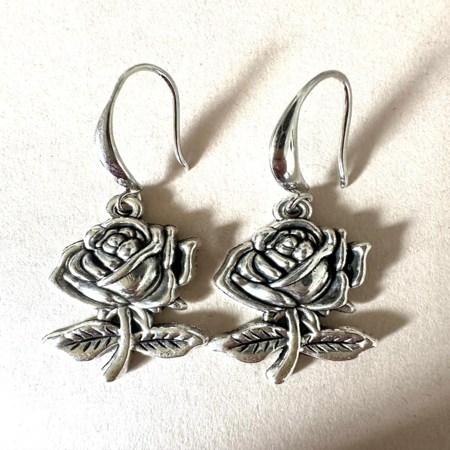 BLOOMING ROSE Silver Earrings