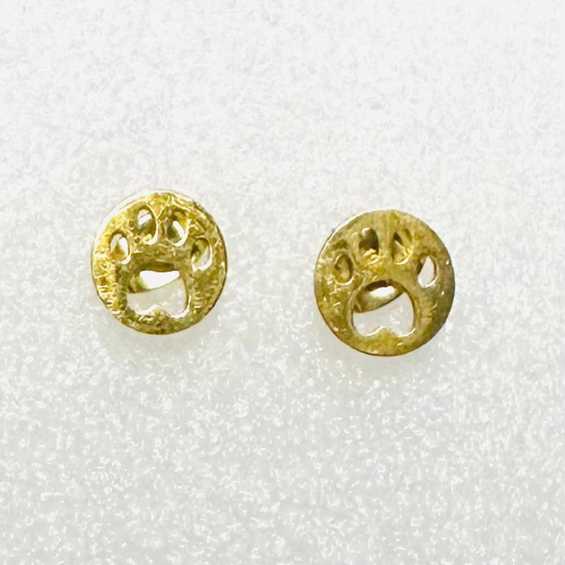 PAW PRINT Golden Earrings