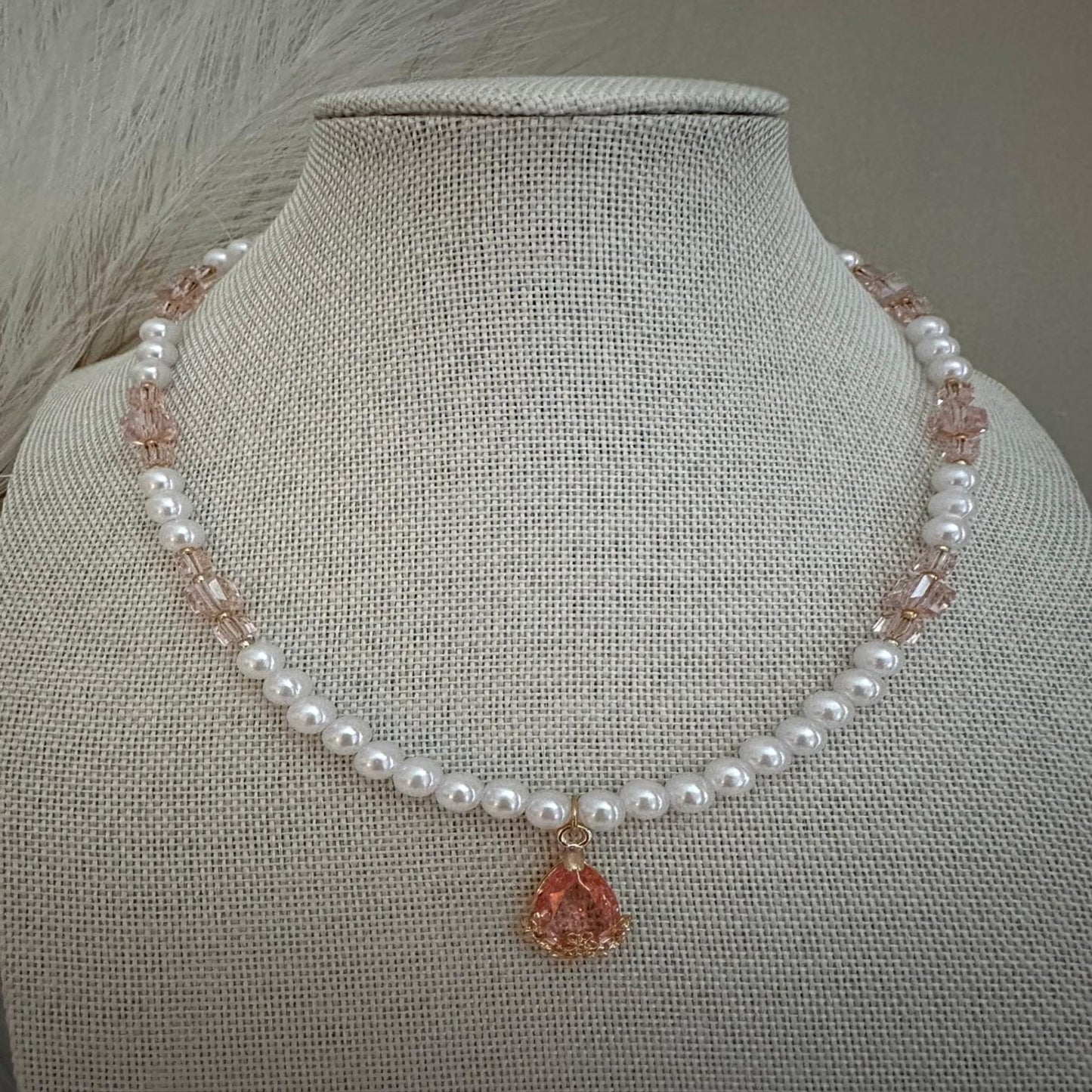 ROSE PETAL Pearl Handmade Necklace