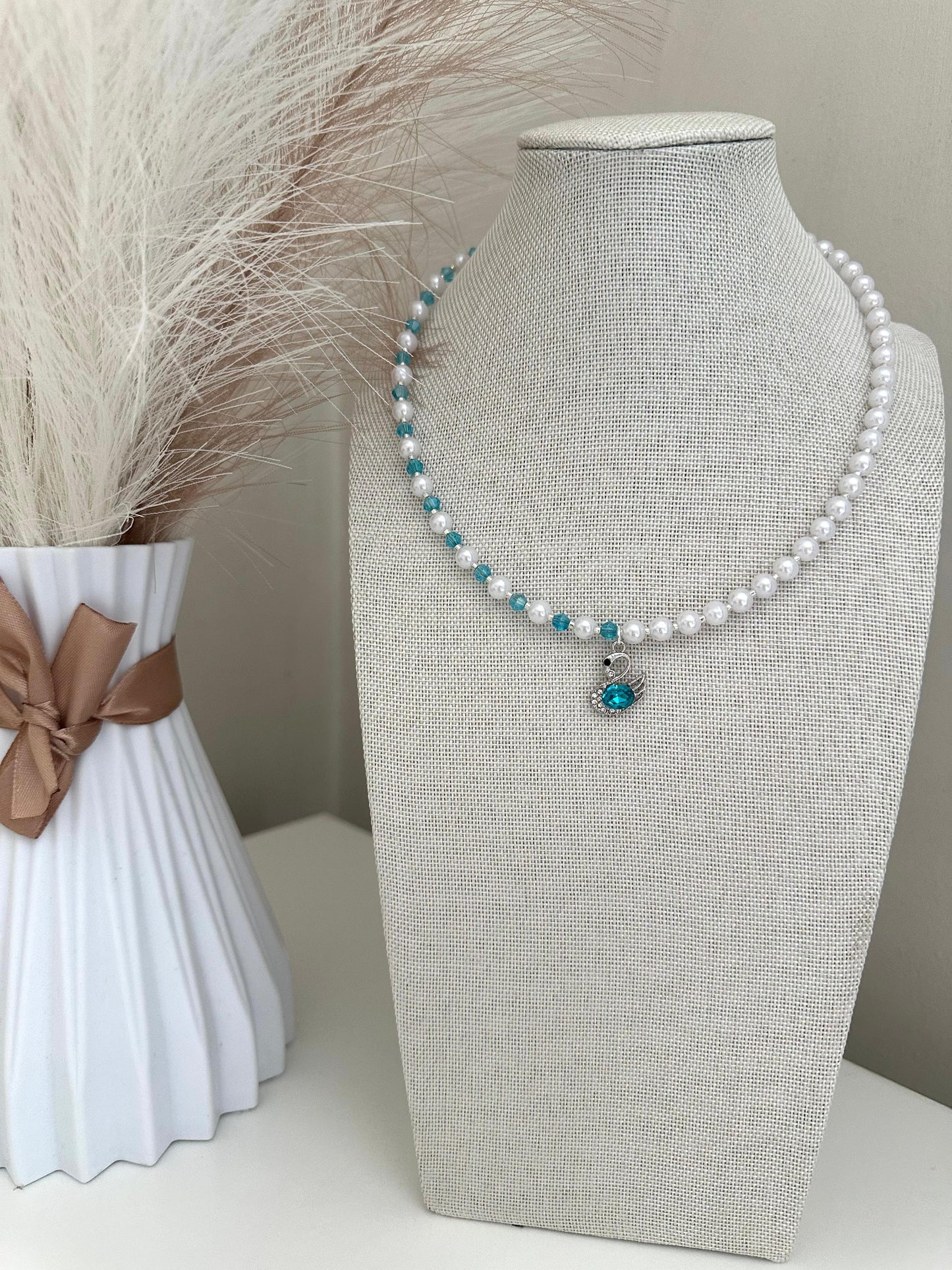 ELEGANT PEARL SWAN Necklace - Red And Turquoise Variants Available