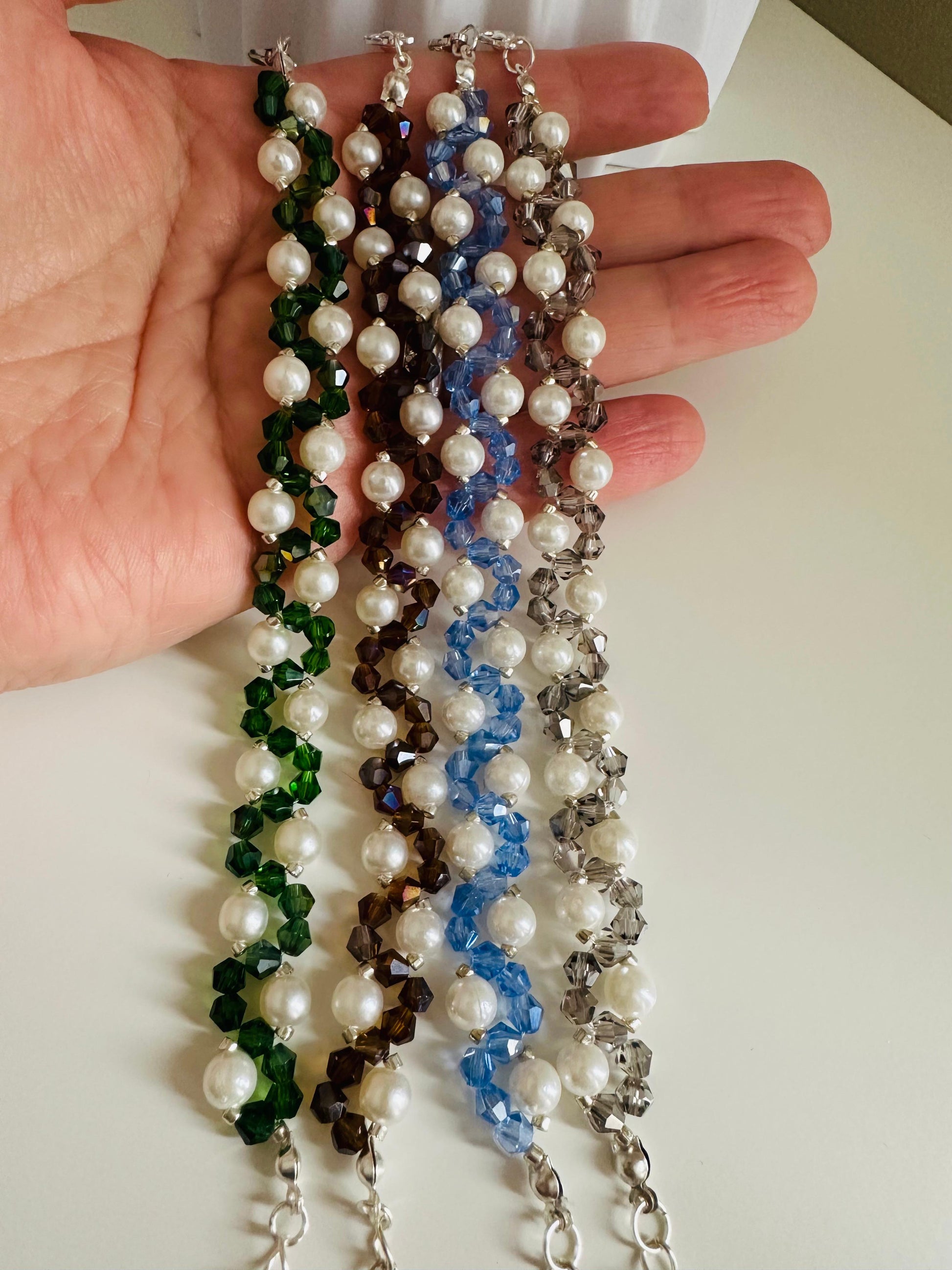 PEARL & CRYSTAL DREAM Handmade Bracelet - Elegant & Adjustable Jewelry