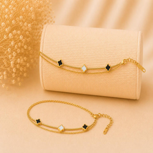 Golden stainless steel INFINITE SOPHISTICATION bracelet with adjustable length and waterproof design