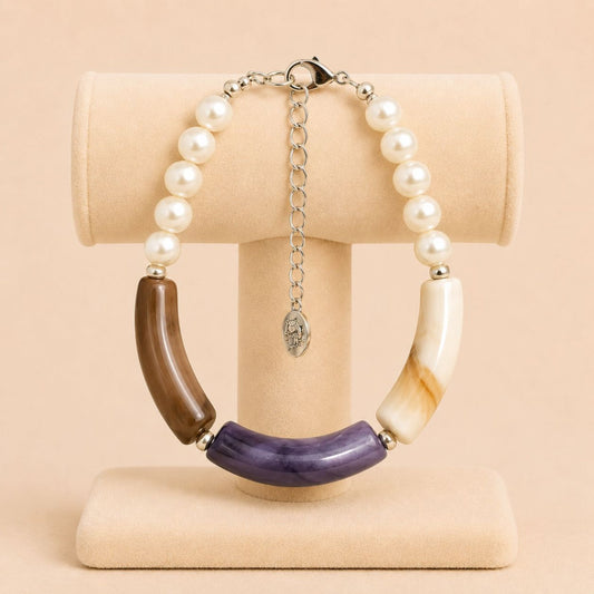 Handmade PEARL EARTH LUXE bracelet with ivory white faux pearls and silver beads