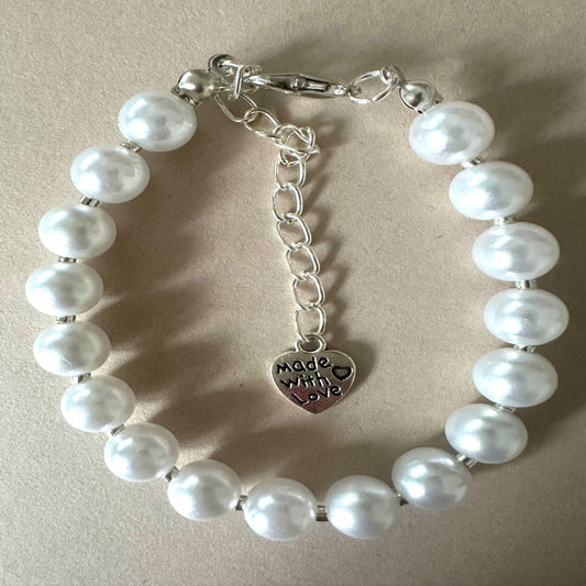 PEARLY SERENITY Handmade Bracelet