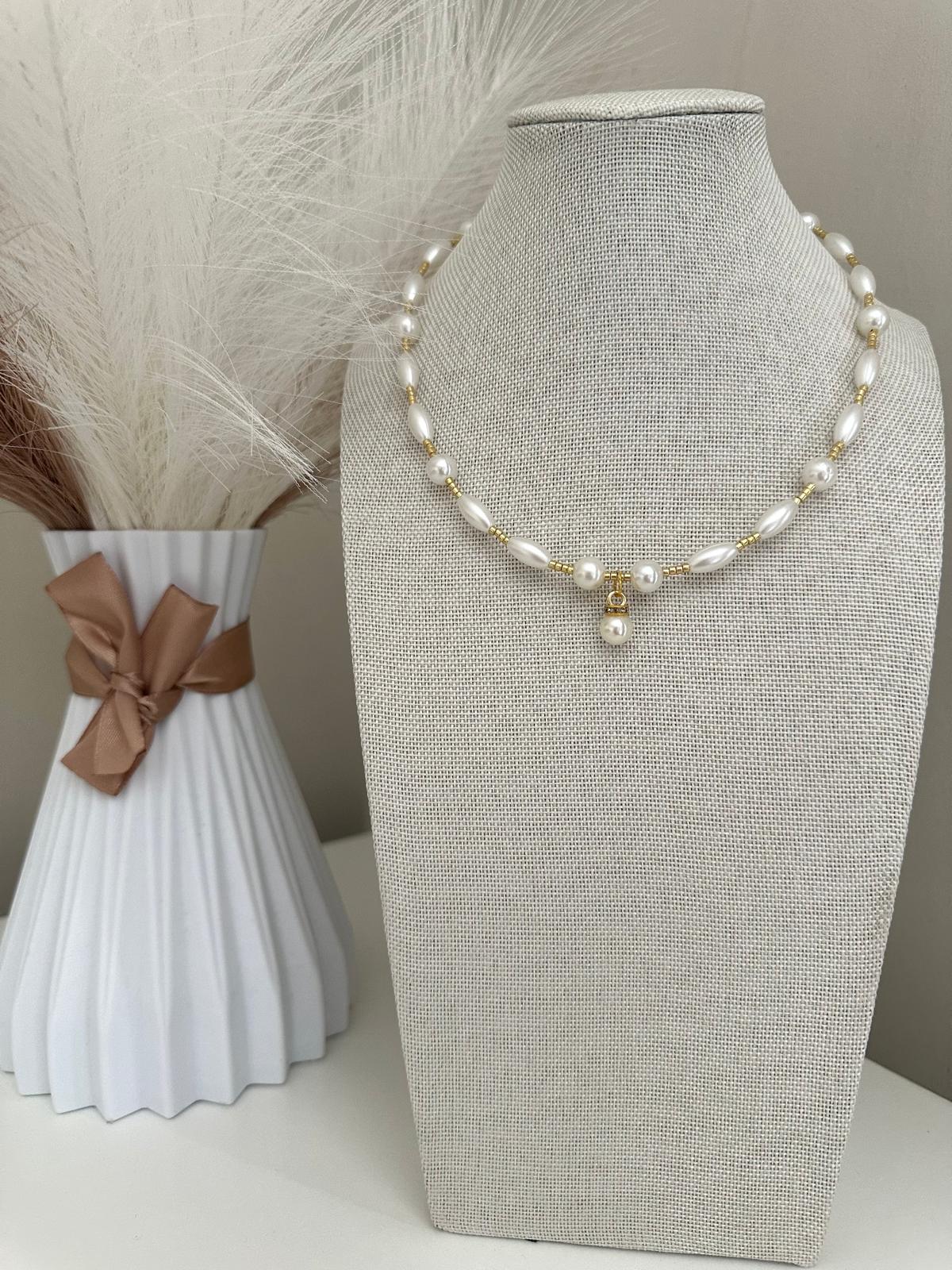 PEARL DREAMS Handmade Necklace