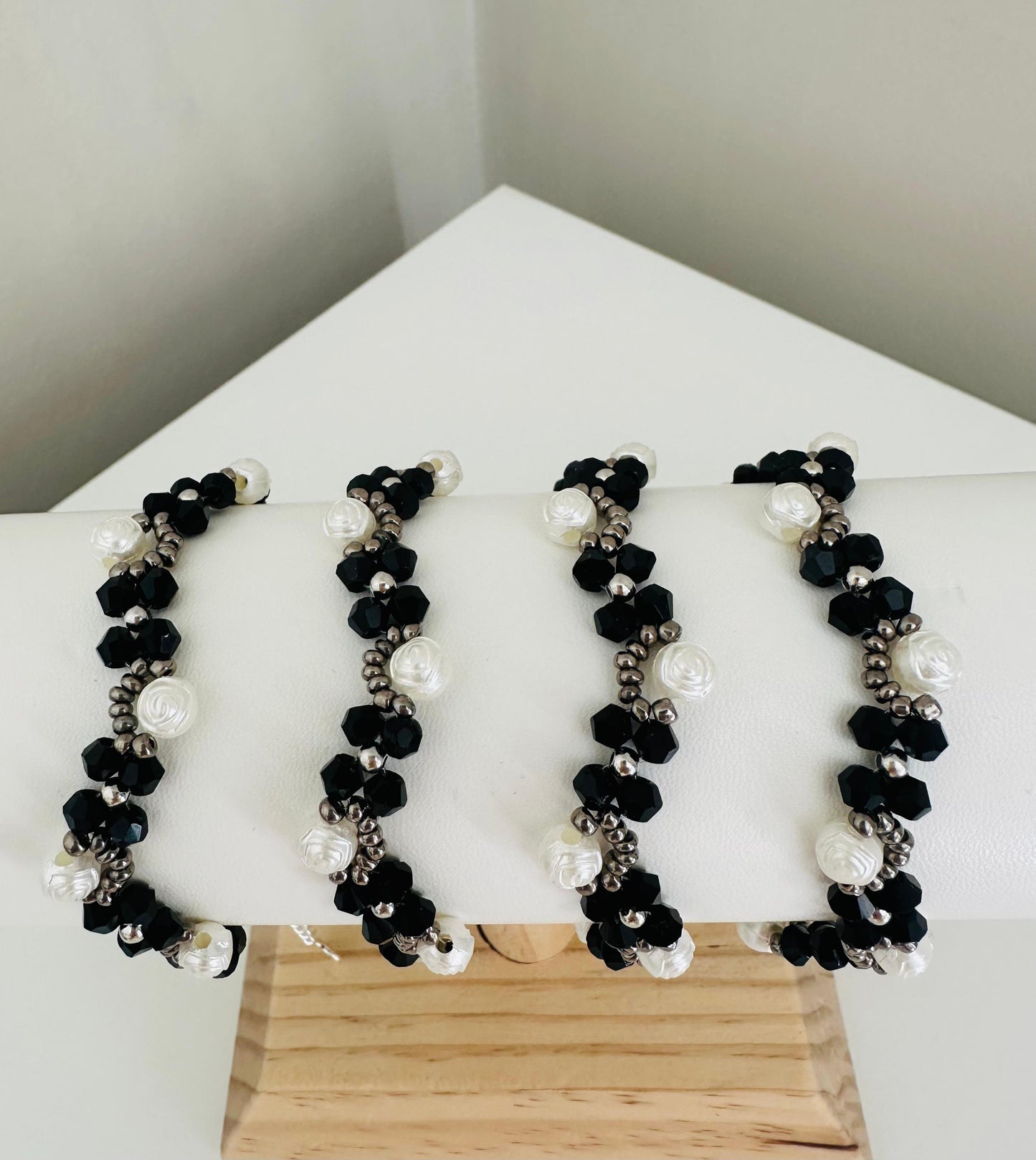 MIDNIGHT ROSES Handmade Bracelet