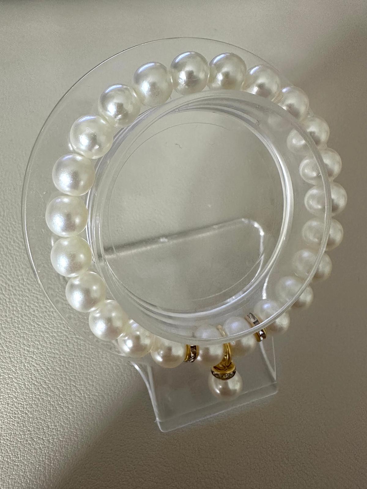 PEARL DREAMS Handmade Stretch Bracelet