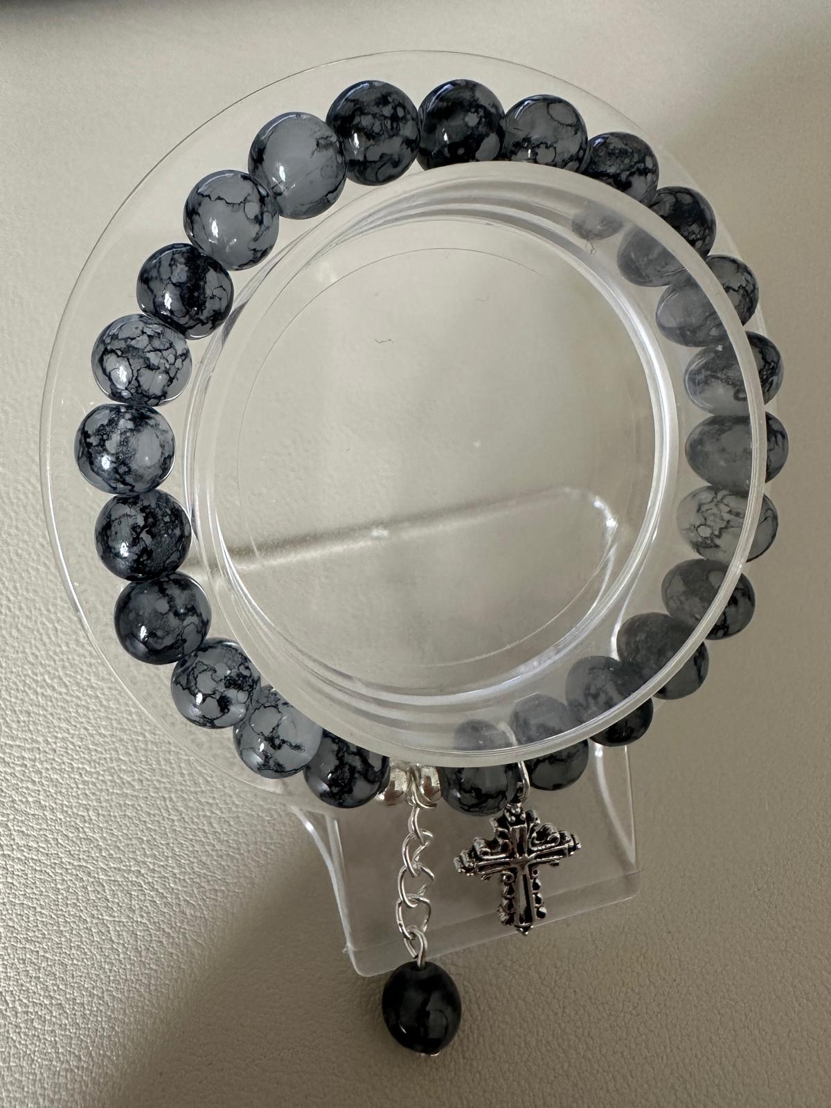 GOTHIC ELEGANCE CROSS Handmade Stretch Bracelet