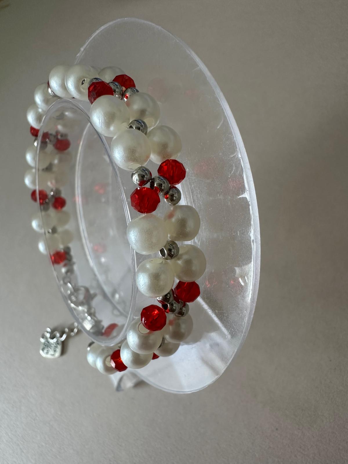 RED ELEGANCE PEARL Handmade Bracelet